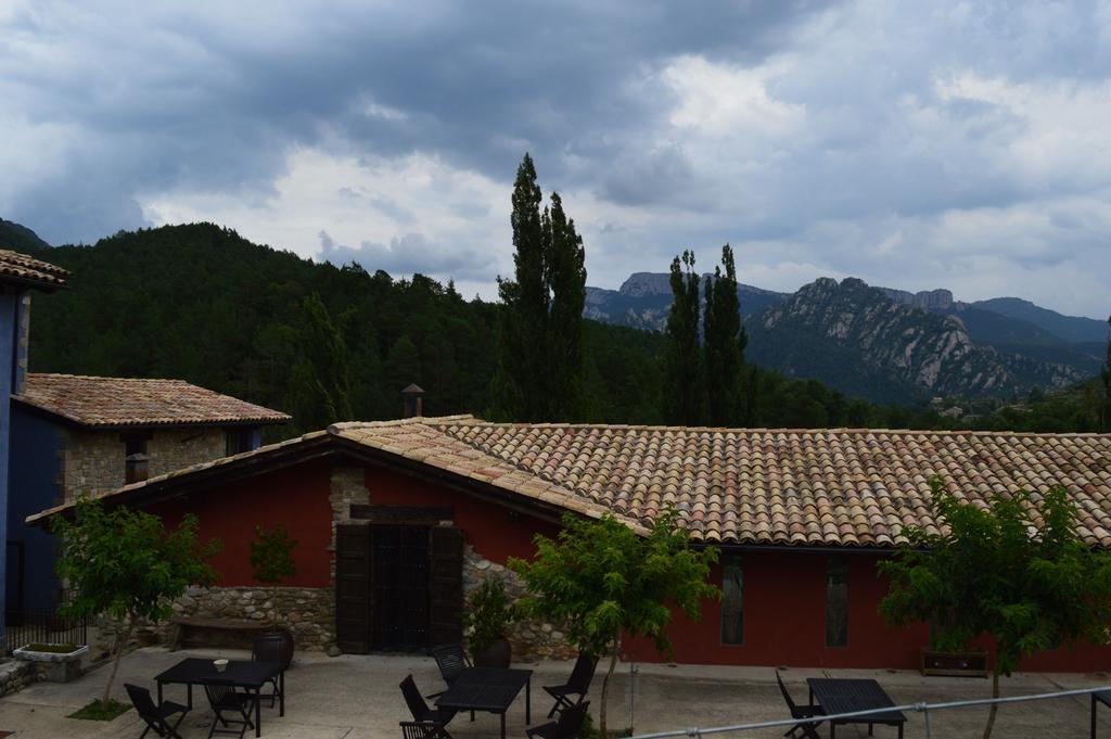 Monegal Hotel San Lorenzo de Morunys Buitenkant foto