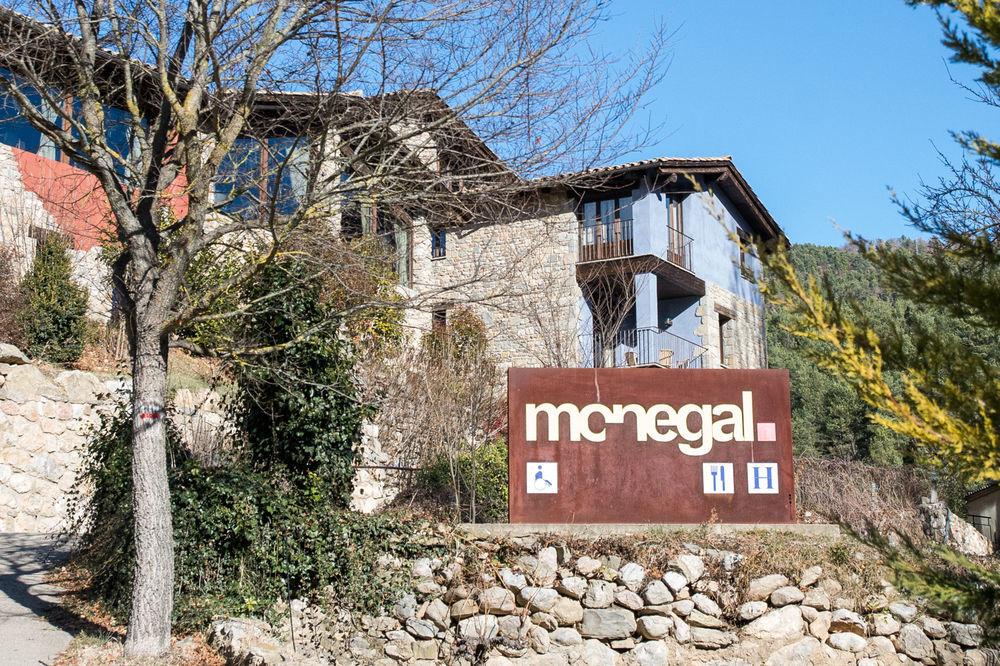 Monegal Hotel San Lorenzo de Morunys Buitenkant foto