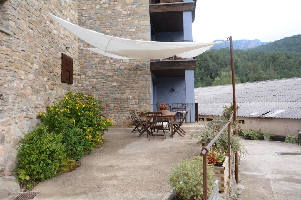 Monegal Hotel San Lorenzo de Morunys Buitenkant foto